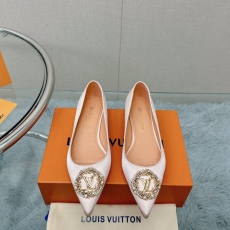 Louis Vuitton Flat Shoes